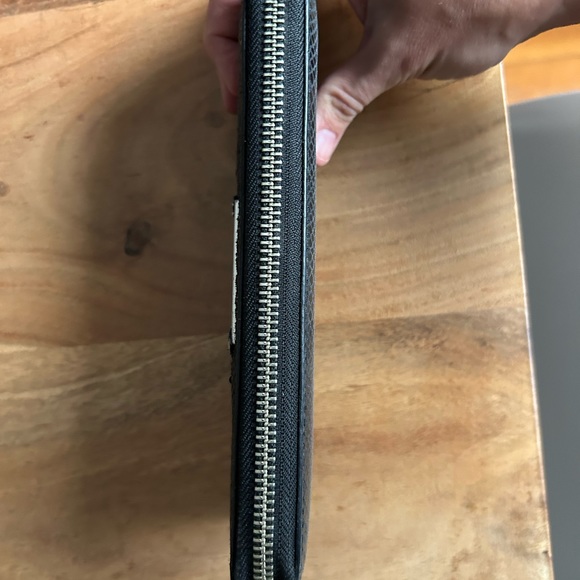 Cole Haan wallet - black and silver - Picture 3 of 4